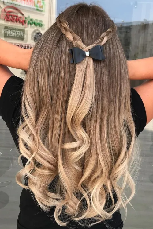Sandy Blonde Accents