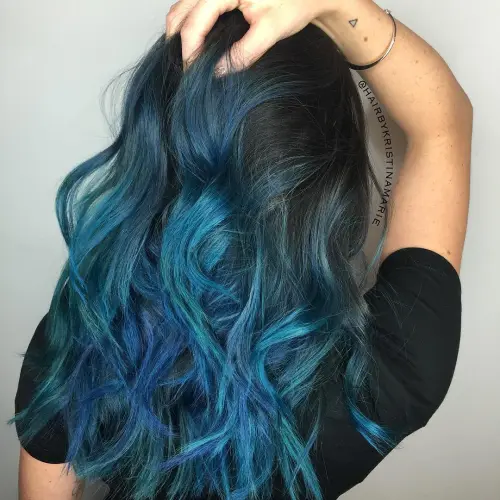 GREEN-BLUE GRADIENT HAIR
