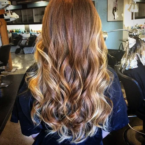 LONG HAIR WITH FACE-FRAMING OMBRE